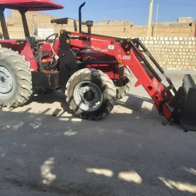 بیل جلوی دقایق