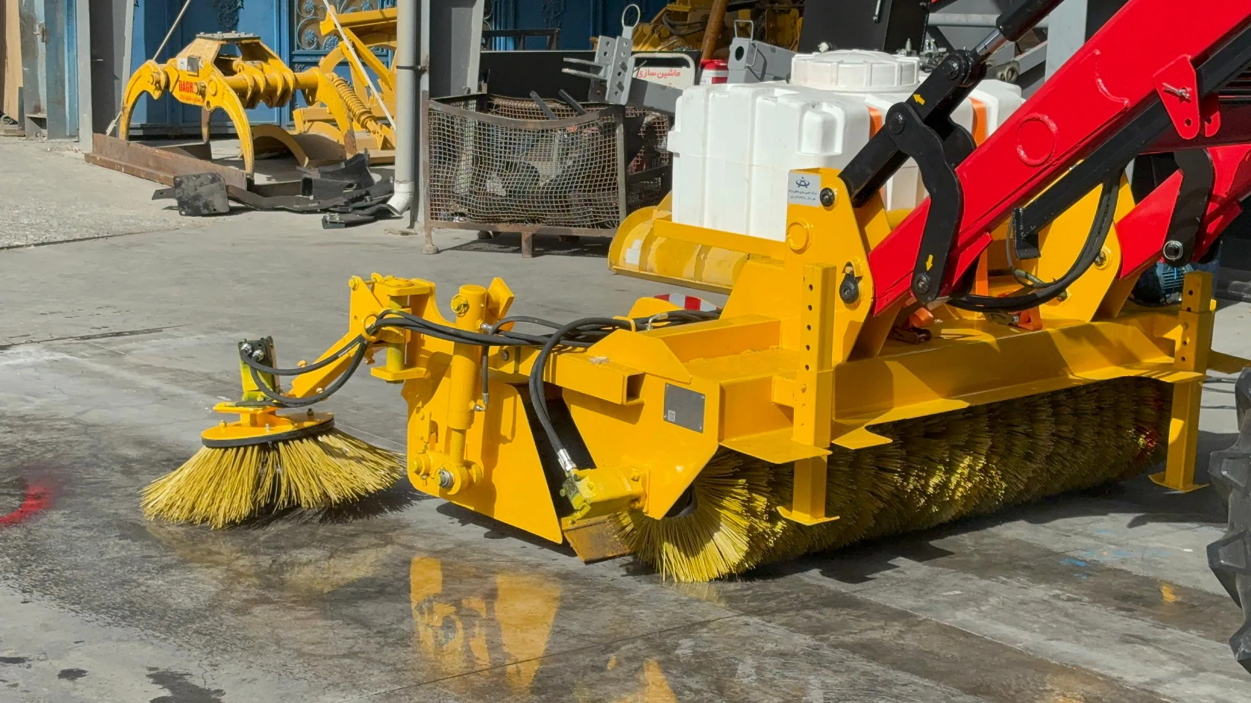 جاروی شهری ماشین سازی دقایق اراک-MSD SWEEPER