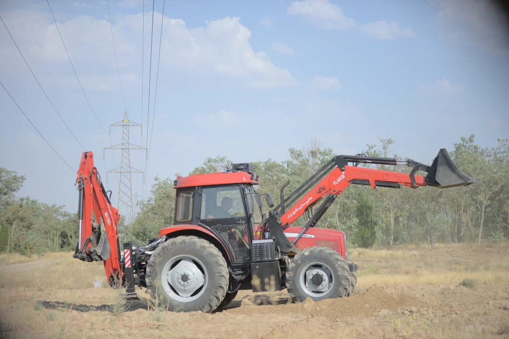 بکهو لودر کامل تراکتوری ماشین سازی دقایق